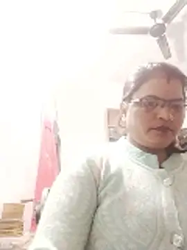 Snapshot of Bhavna_hot chatting on January 13, 12:32 pm Bhavna hot online show from January 13, 12:32 pm