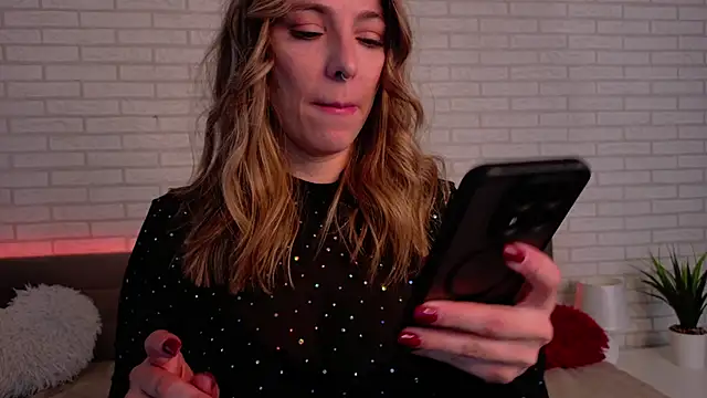 evafolver online show from February 10, 11:14 am