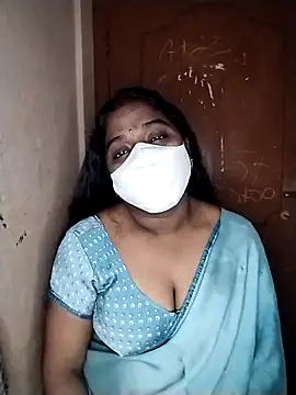 Snapshot of Megha_21 chatting on October 28, 5:59 pm Megha 21 online show from October 28, 5:59 pm