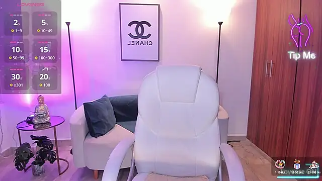 Snapshot of raven_stonee chatting on January 15, 3:22 am raven stonee online show from January 15, 3:22 am