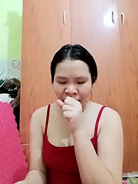 emyeuhss online show from September 11, 5:18 am