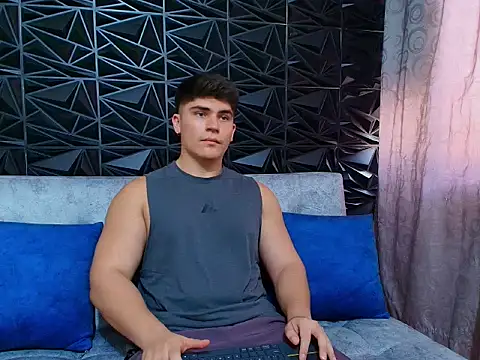 Snapshot of Jared_Rosse chatting on February 4, 5:52 pm Jared Rosse online show from February 4, 5:52 pm