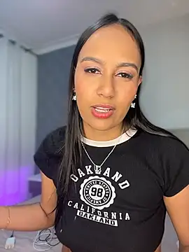 MiilaBlake online show from March 13, 8:15 pm