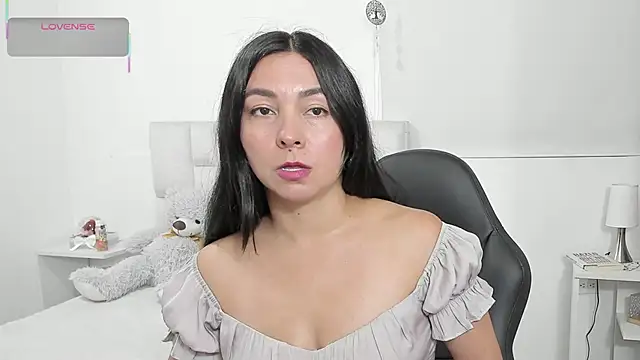 Ms milarose online show from April 8, 12:32 am