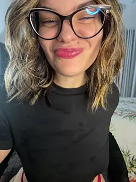 Pribaixinha online show from November 4, 9:47 pm