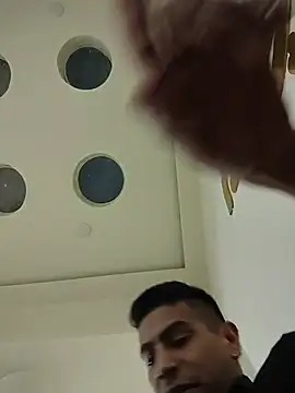 Juann-cock online show from February 17, 5:30 pm