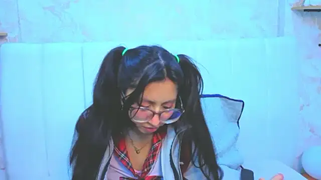 VioletxBloom online show from November 8, 8:29 pm