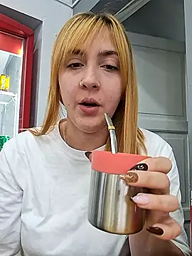 ayebran online show from September 8, 8:41 pm