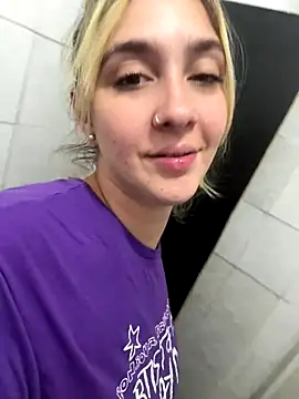 ayebran online show from December 17, 4:46 pm