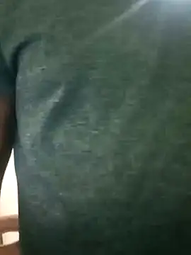 Snapshot of Holy_Sex_International chatting on November 10, 8:08 pm Holy Sex International online show from November 10, 8:08 pm