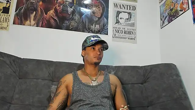  MACCARTHY TAYLOR online show from October 28, 1:20 am