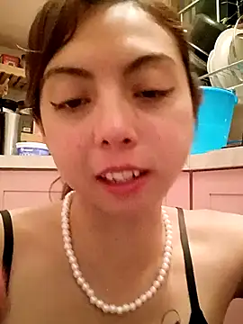 Snapshot of MoonBlueSex chatting on September 18, 2:57 am MoonBlueSex online show from September 18, 2:57 am