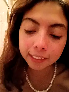 Snapshot of MoonBlueSex chatting on September 19, 4:03 am MoonBlueSex online show from September 19, 4:03 am