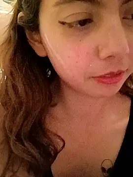 Snapshot of MoonBlueSex chatting on November 1, 5:09 am MoonBlueSex online show from November 1, 5:09 am