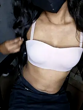 sunny sweet online show from July 5, 9:44 pm