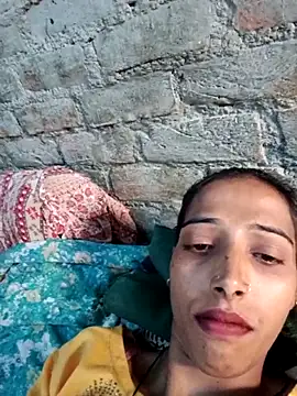 Pinki thakur 1 online show from November 2, 8:17 am