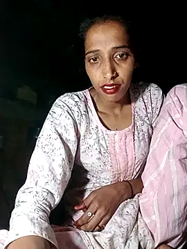 Snapshot of Pinki_thakur_1 chatting on March 26, 7:19 pm Pinki thakur 1 online show from March 26, 7:19 pm
