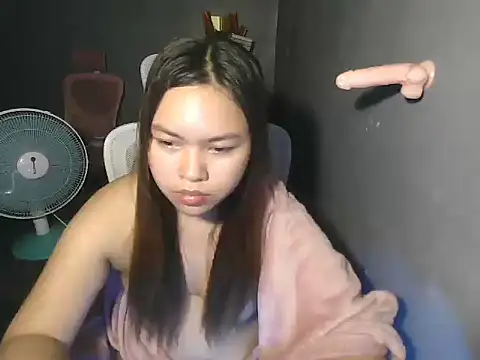 Snapshot of nanagrl chatting on October 13, 5:40 am nanagrl online show from October 13, 5:40 am