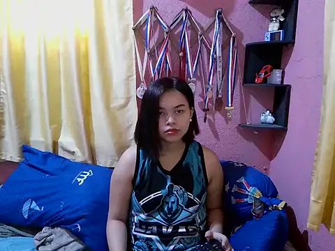 Snapshot of nanagrl chatting on April 9, 8:31 am nanagrl online show from April 9, 8:31 am