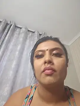 Indian GlowingMiax online show from November 13, 5:28 am