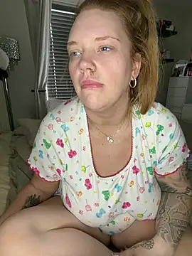 MysteriousMylaX online show from April 12, 9:58 am