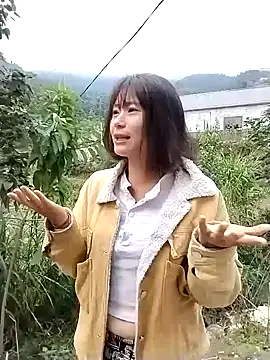 linda bae00 online show from December 14, 1:33 am