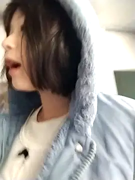 linda bae00 online show from January 12, 1:11 am