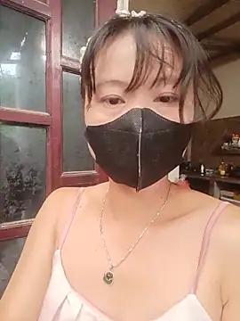 linda bae00 online show from June 18, 12:11 am