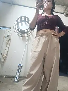linda bae00 online show from July 8, 11:58 am