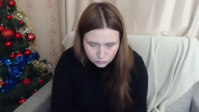 Snapshot of AdelinaLawson chatting on January 1, 12:11 pm AdelinaLawson online show from January 1, 12:11 pm