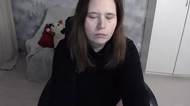 AdelinaLawson online show from December 16, 5:40 pm