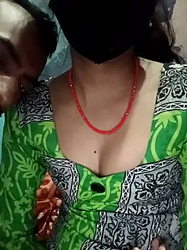 Snapshot of Nziakhn987 chatting on November 6, 5:36 pm Nziakhn987 online show from November 6, 5:36 pm