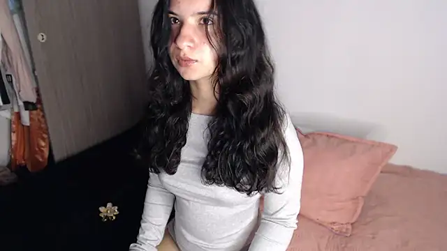   abrill   online show from November 2, 4:26 am