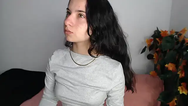   abrill   online show from November 30, 4:22 pm