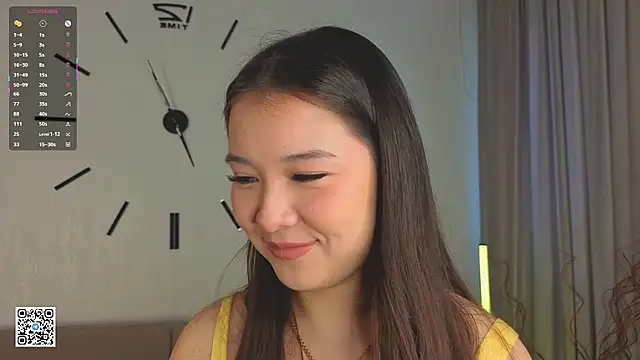 AlberthaEscue online show from September 17, 4:14 am