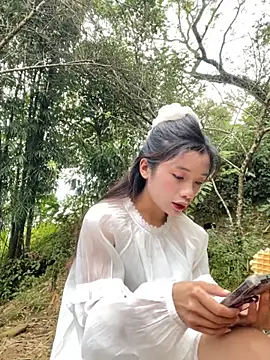 beobeo 2xx online show from October 18, 2:25 am