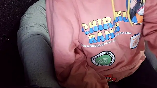 Snapshot of fetishslut4u chatting on October 1, 12:22 pm fetishslut4u online show from October 1, 12:22 pm