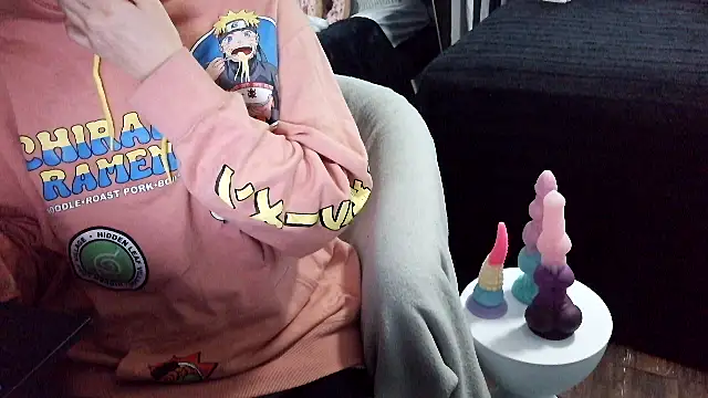 Snapshot of fetishslut4u chatting on October 29, 2:30 pm fetishslut4u online show from October 29, 2:30 pm