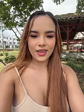 Snapshot of Sam_pablo21 chatting on January 31, 7:11 pm Sam pablo21 online show from January 31, 7:11 pm