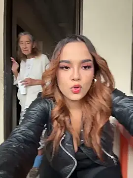 Snapshot of Sam_pablo21 chatting on February 13, 6:48 pm Sam pablo21 online show from February 13, 6:48 pm