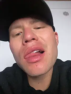 Stiip Lee online show from June 2, 5:09 am