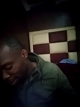 TinnyVsGiant online show from November 7, 2:17 pm