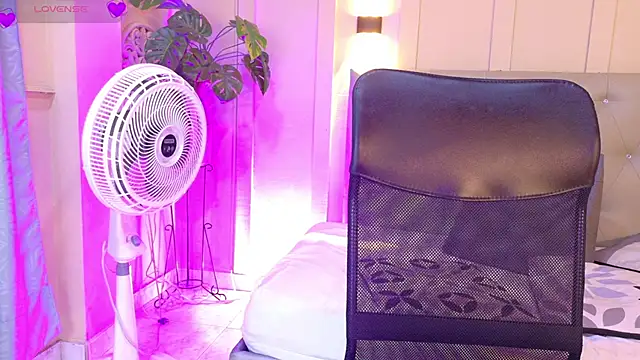 Daiisy kiss online show from January 19, 11:58 am