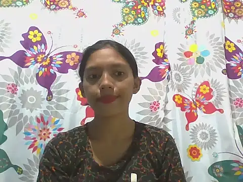 Snapshot of preggymom19 chatting on September 10, 3:39 am preggymom19 online show from September 10, 3:39 am