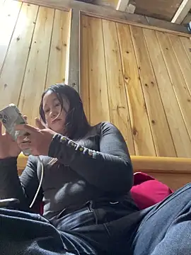 phungtiti online show from March 5, 12:39 am