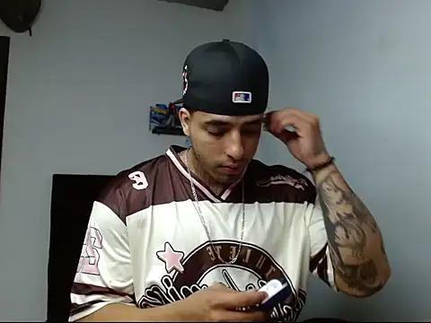 ragnar phoenix online show from January 15, 8:45 pm