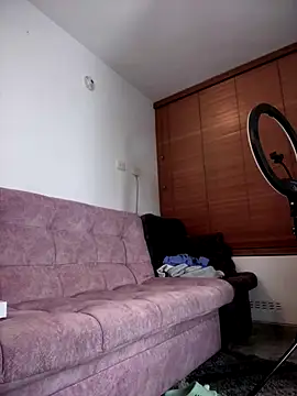 Snapshot of VioletaLorette chatting on September 24, 3:10 am VioletaLorette online show from September 24, 3:10 am