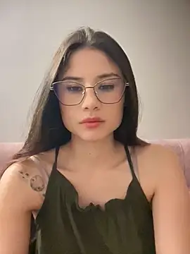 VioletaLorette online show from November 8, 3:39 am