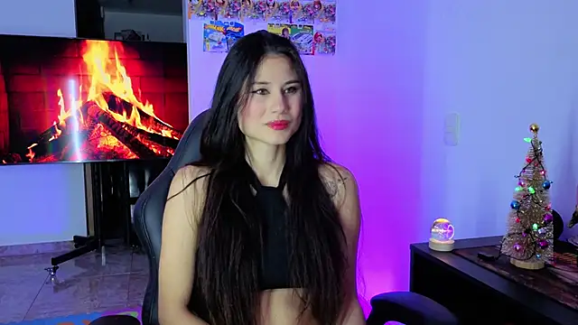 VioletaLorette online show from December 3, 2:52 am