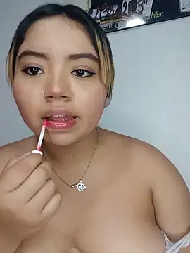 Emily  Hott online show from May 16, 12:07 am